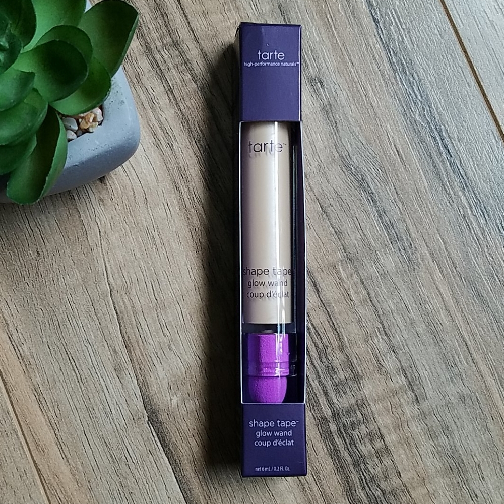 *New* Tarte Shape Tape Glow Wand in Alight